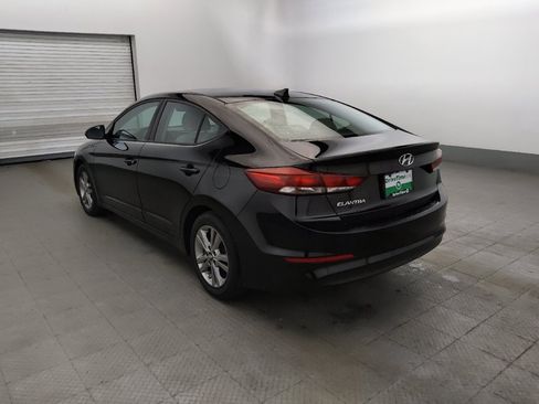 Used 2017 Hyundai Elantra SE w/ SE A/T Tech Package 03 FWD image 5