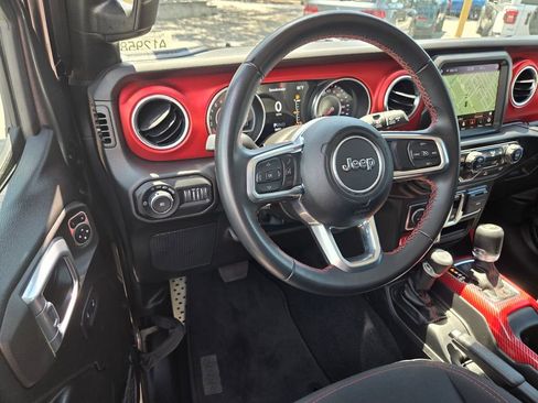 Certified 2022 Jeep Wrangler Rubicon AWD/4WD image 15