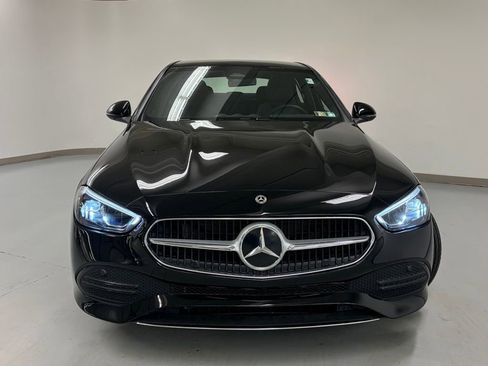 Used 2025 Mercedes-Benz C 300 4MATIC Sedan image 3