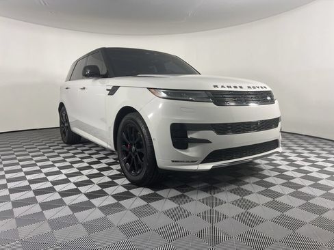 Used 2023 Land Rover Range Rover Sport SE Dynamic AWD/4WD image 2