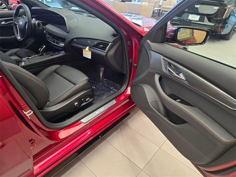 New 2026 Cadillac CT5 V w/ Technology Package image 12