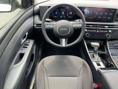 New 2026 Hyundai Tucson SEL FWD image 12