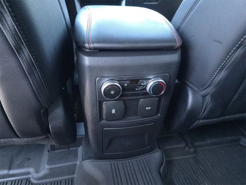 Used 2023 Ford Explorer ST-Line w/ Class IV Trailer Tow Package image 15