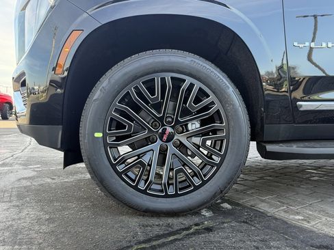 New 2026 GMC Yukon XL Elevation w/ Elevation Premium Package image 5