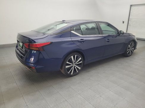 Used 2021 Nissan Altima 2.5 SR FWD image 10