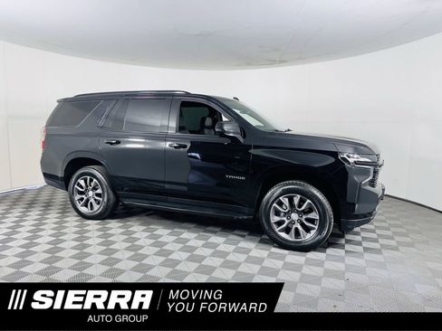 Used 2022 Chevrolet Tahoe LT w/ Luxury Package RWD image 1