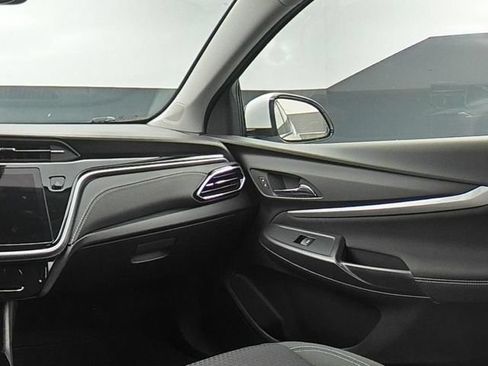 Used 2023 Chevrolet Bolt EUV LT w/ Driver Confidence Package FWD image 19