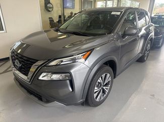 Used 2022 Nissan Rogue SV video 1