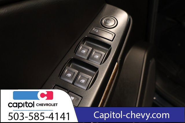 Used 2020 Chevrolet Suburban LS RWD image 11