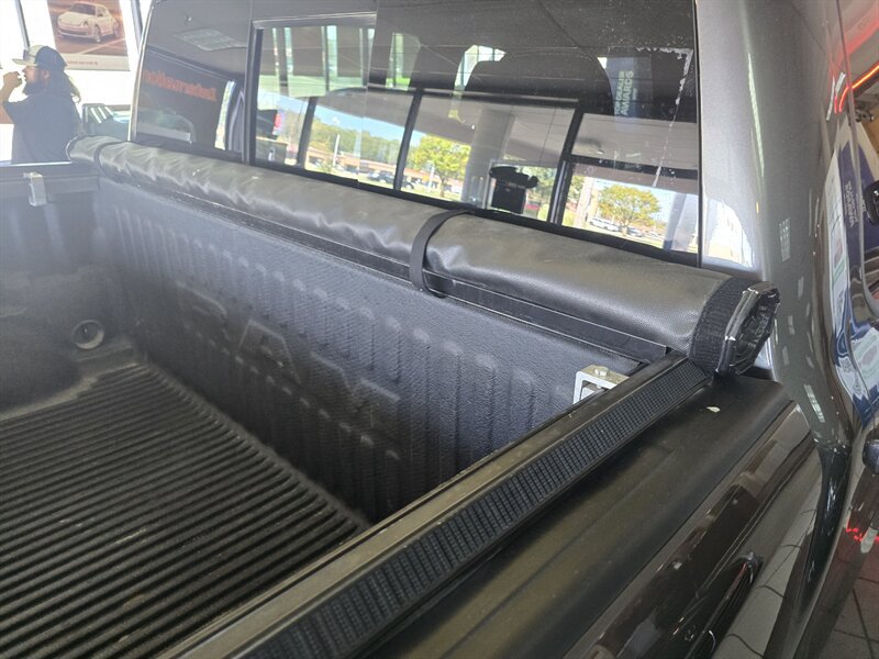 Used 2022 RAM 1500 Big Horn AWD/4WD image 38