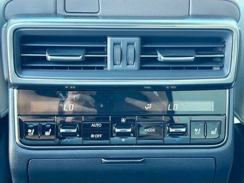 New 2026 Lexus LX 700h Luxury image 21