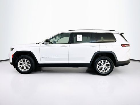 Used 2023 Jeep Grand Cherokee L Limited AWD/4WD image 4