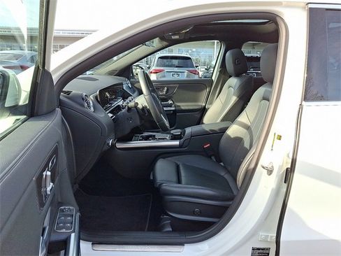 Certified 2022 Mercedes-Benz GLA 250 4MATIC w/ Premium Package Lite image 14