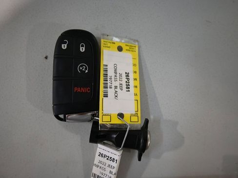 Used 2022 Jeep Compass Limited AWD/4WD image 11