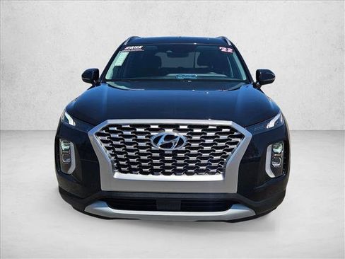 Used 2022 Hyundai Palisade SEL FWD image 2