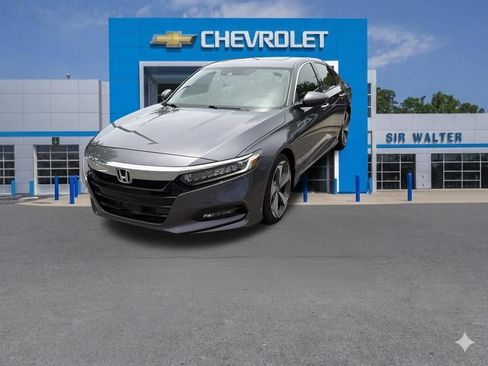 Used 2020 Honda Accord Touring image 27