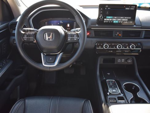 Used 2023 Honda Pilot Elite image 20