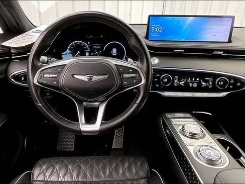 Used 2023 Genesis GV70 3.5T Sport w/ Sport Prestige Package AWD/4WD image 5