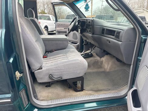 Used 1997 Dodge Ram 1500 Truck 4x4 Regular Cab image 22