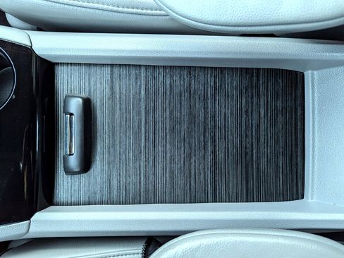 Used 2019 Honda Pilot Touring image 27