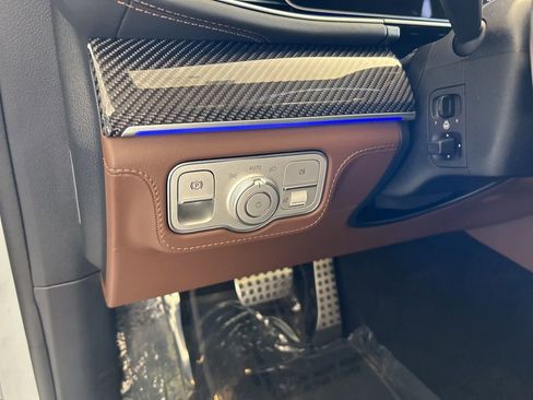 Used 2024 Mercedes-Benz GLS 63 AMG 4MATIC image 56