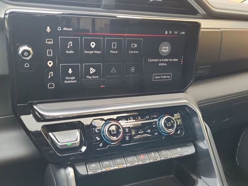 Used 2023 GMC Sierra 1500 Denali w/ Technology Package image 16