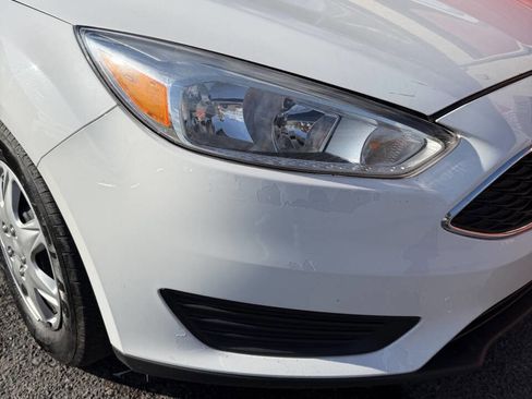 Used 2018 Ford Focus S FWD image 12
