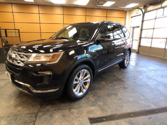 Certified 2019 Ford Explorer Limited w/ Ford Safe & Smart Package AWD/4WD image 3
