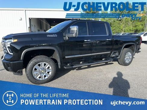 Used 2024 Chevrolet Silverado 2500 High Country w/ High Country Premium Package image 1