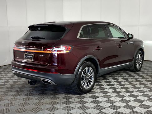 Used 2020 Lincoln Nautilus Premier w/ Equipment Group 101A image 8