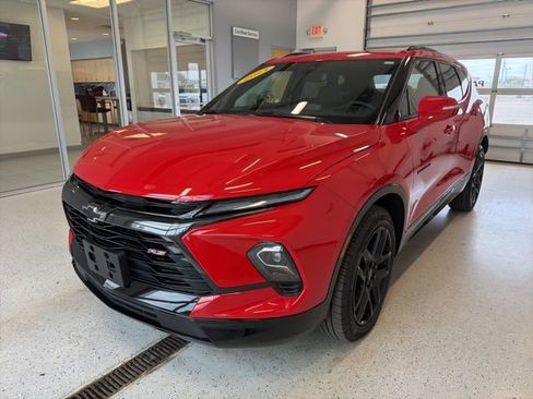 Used 2024 Chevrolet Blazer RS w/ Enhanced Convenience Package AWD/4WD image 6