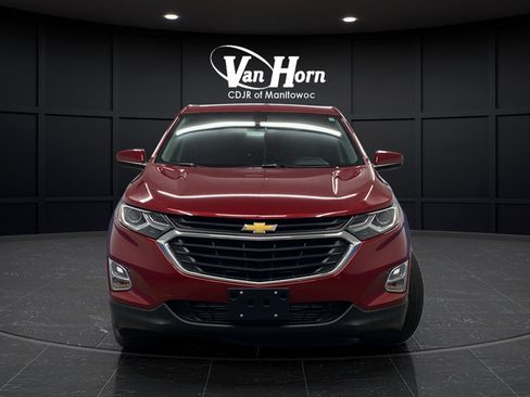Used 2019 Chevrolet Equinox LT FWD image 2