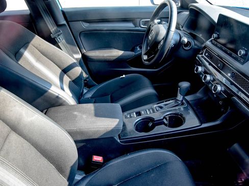 Used 2024 Honda Civic Sport image 19