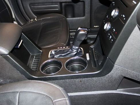 Used 2018 Ford Flex SEL w/ Equipment Group 202A FWD image 51