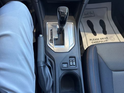 Used 2019 Subaru Crosstrek 2.0i Premium image 32