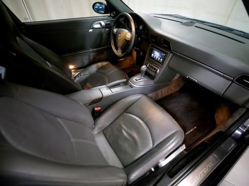 Used 2006 Porsche 911 Carrera RWD image 5