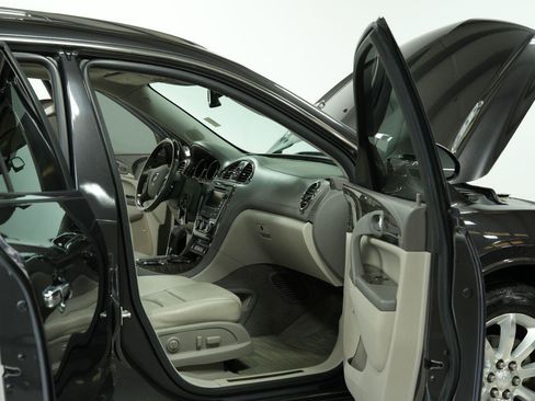 Certified 2014 Buick Enclave Premium FWD image 12