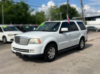 Used 2006 Lincoln Navigator Luxury RWD video 1
