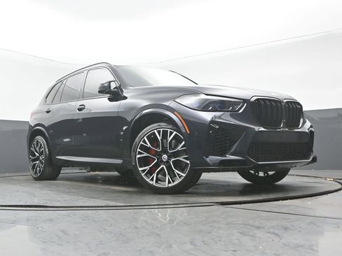 Used 2023 BMW X5 M w/ Competition Package image 29