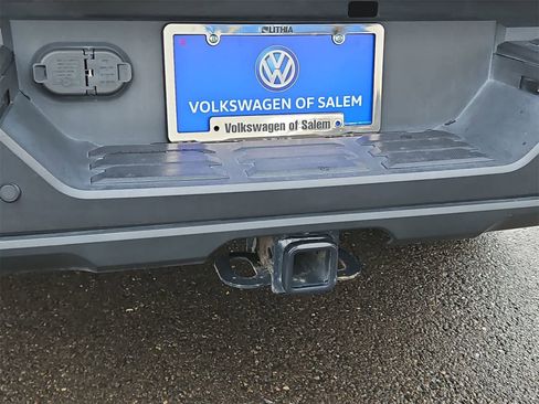 Used 2022 Toyota Tundra Platinum image 36