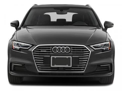 Used 2017 Audi A3 e-tron Prestige w/ Prestige Package image 4