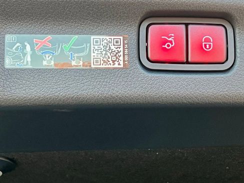 Certified 2025 Mercedes-Benz C 300 C 300 image 34