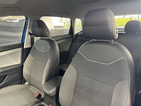Certified 2024 Volkswagen Taos SE AWD/4WD image 20