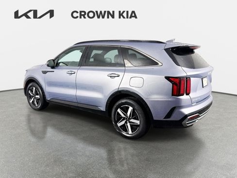 Certified 2023 Kia Sorento S w/ Panoramic Sunroof Package FWD image 7