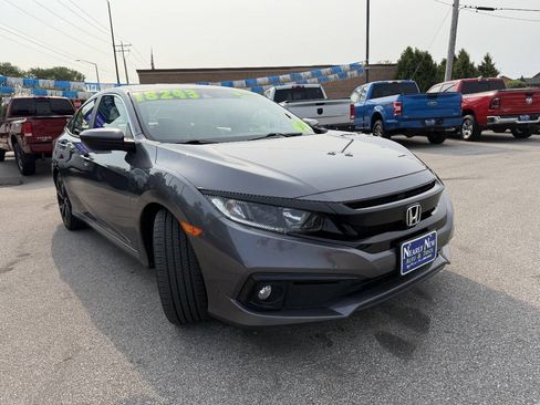 Used 2019 Honda Civic Sport image 3