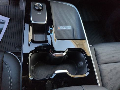 New 2025 Buick Enclave Sport Touring w/ LPO, Floor Liner Package AWD/4WD image 13