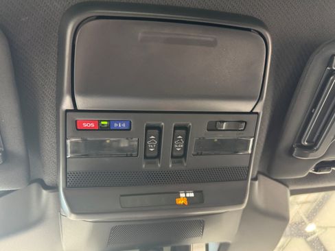 Used 2026 Subaru Outback Premium AWD/4WD image 24