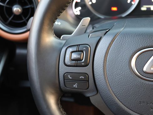 Certified 2025 Lexus IS 350 F Sport image 18