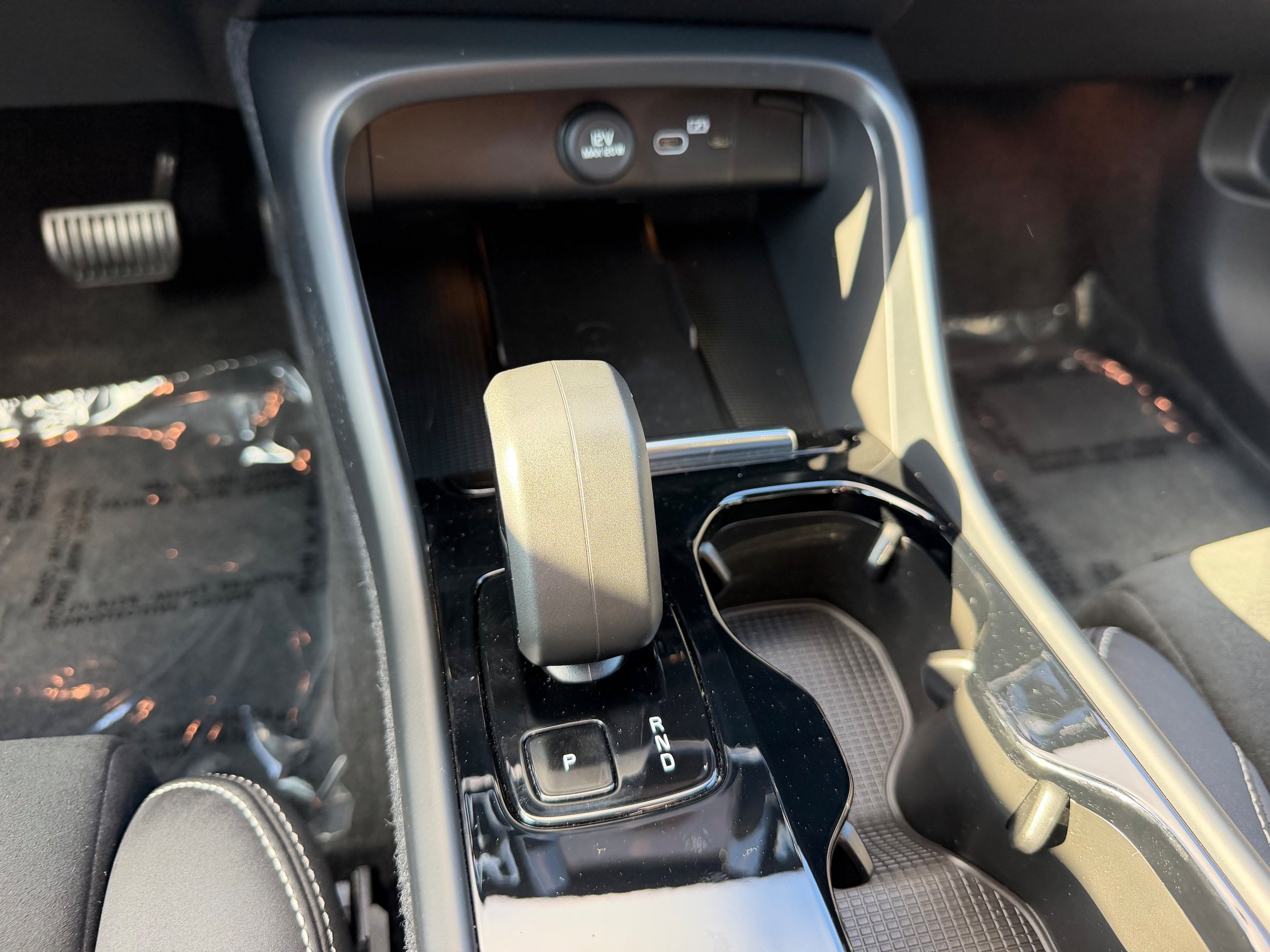 Certified 2023 Volvo C40 P8 Recharge Ultimate AWD/4WD image 16