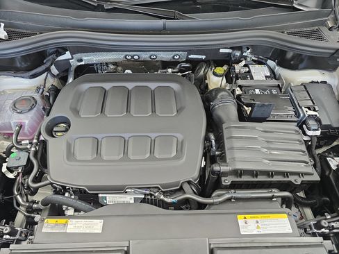 New 2026 Volkswagen Tiguan SE R-Line AWD/4WD image 31